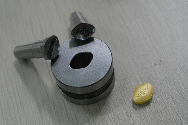 Tdp Small Tablet Press Machine Dies Punches